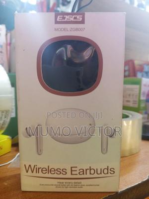 Wireless Earbuds - thumbnail 2