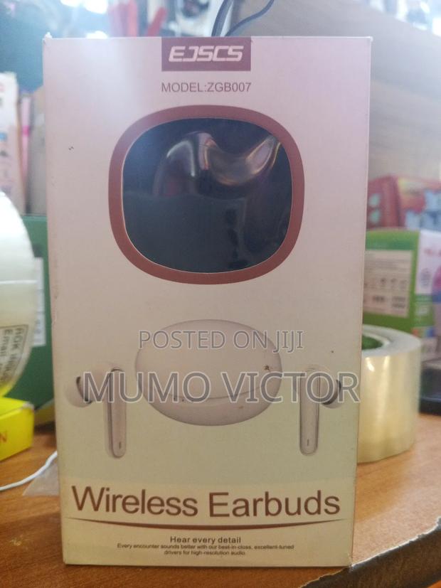 Wireless Earbuds - main view