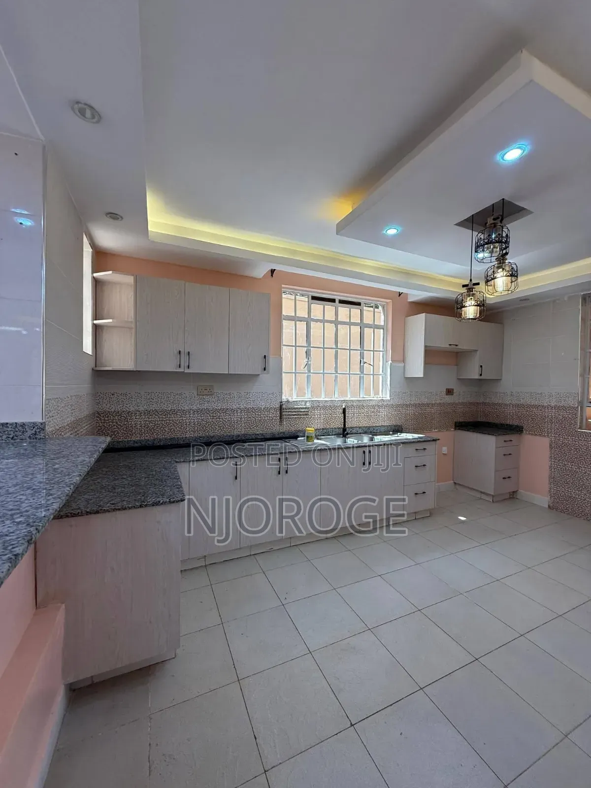 4bdrm Mansion in Ondiri, Kikuyu for rent
