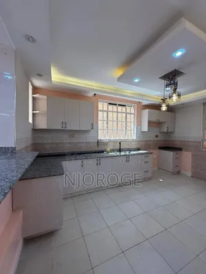 4bdrm Mansion in Ondiri, Kikuyu for rent