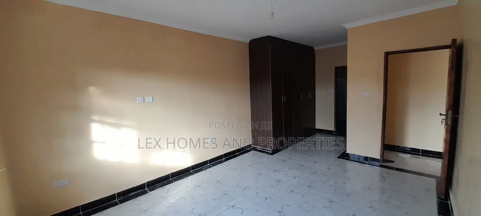 3bdrm Bungalow in Nkoroi for sale
