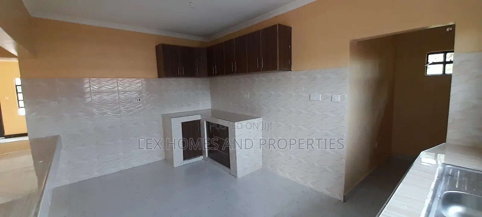 3bdrm Bungalow in Nkoroi for sale