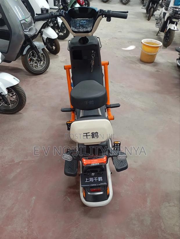 New Motorcycle 2025 Beige - thumbnail 4