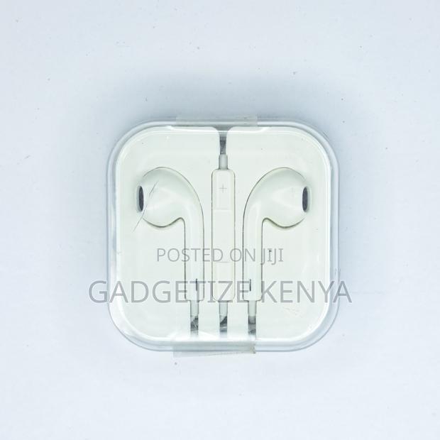 In-Ear Wired Earpods - thumbnail 3