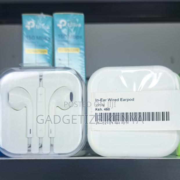 In-Ear Wired Earpods - thumbnail 6