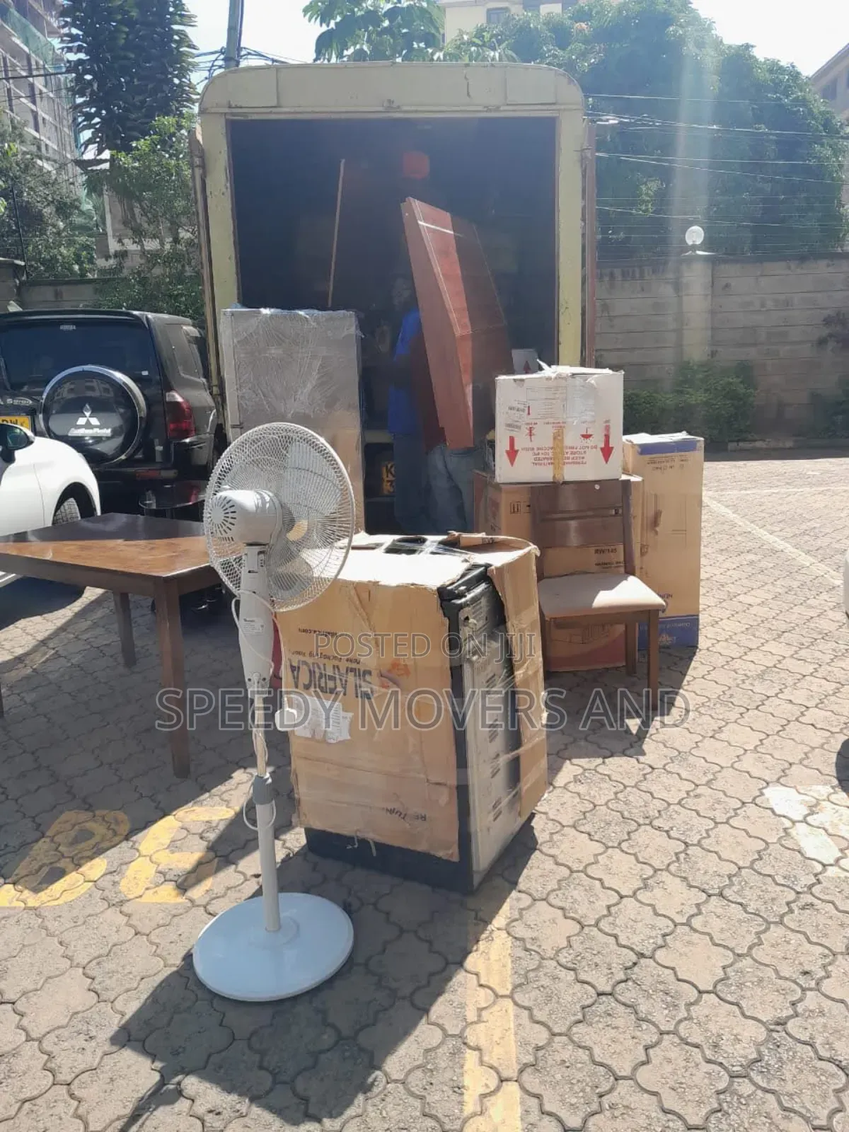 Truck Transportation Solution.Avaliable Nassra/Komarok/Donholm Movers
