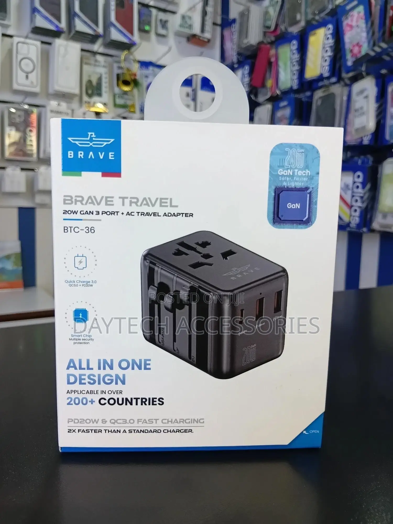 Brave BTC-36 20w Fast Travel Charger, 3-Port Gan Ac Adapter
