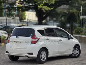 Nissan Note 2017 White
