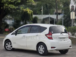 Nissan Note 2017 White