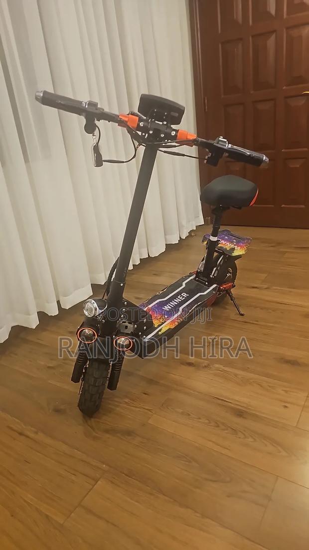 Electric Scooter - thumbnail 3