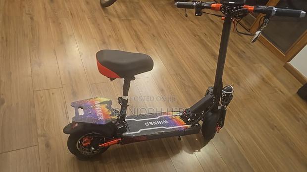Electric Scooter - thumbnail 4