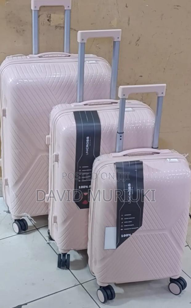 Modern 3 in 1 Unbreakable Pp Suitcases - main view