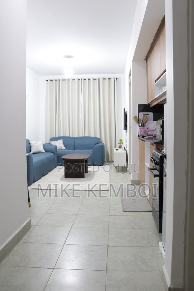 Lovely Studio + 1 Bedrooms Available Near TRM - thumbnail 5