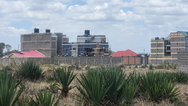 100 by 100 Theta ( Kenyatta Road) - main view