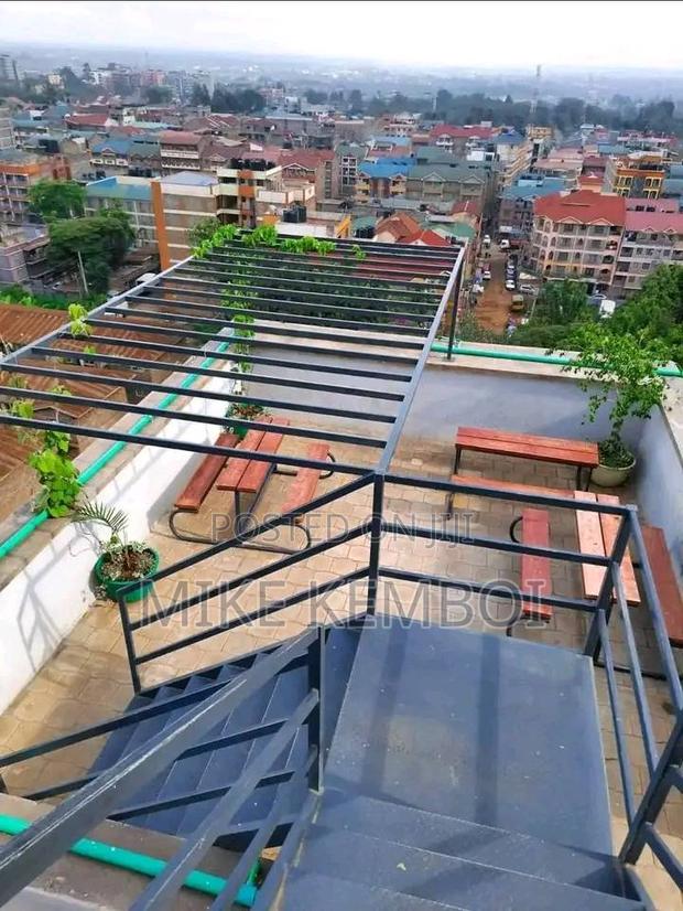 Night Out BNBS Studio and 1bedrooms Available - thumbnail 4