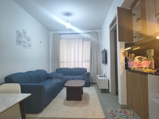Hold My Hands Studios and 1 Bedroom BNBS - thumbnail 6