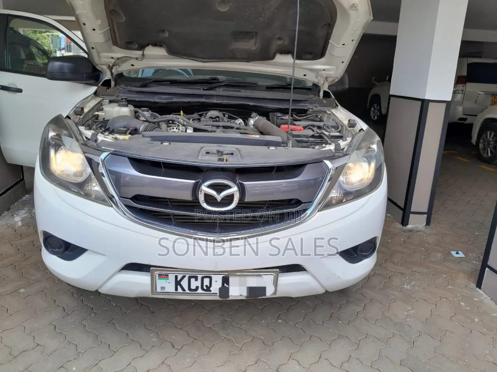 Mazda BT-50 2019 Silver