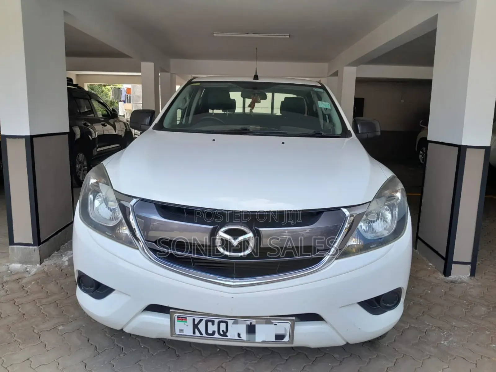 Mazda BT-50 2019 Silver