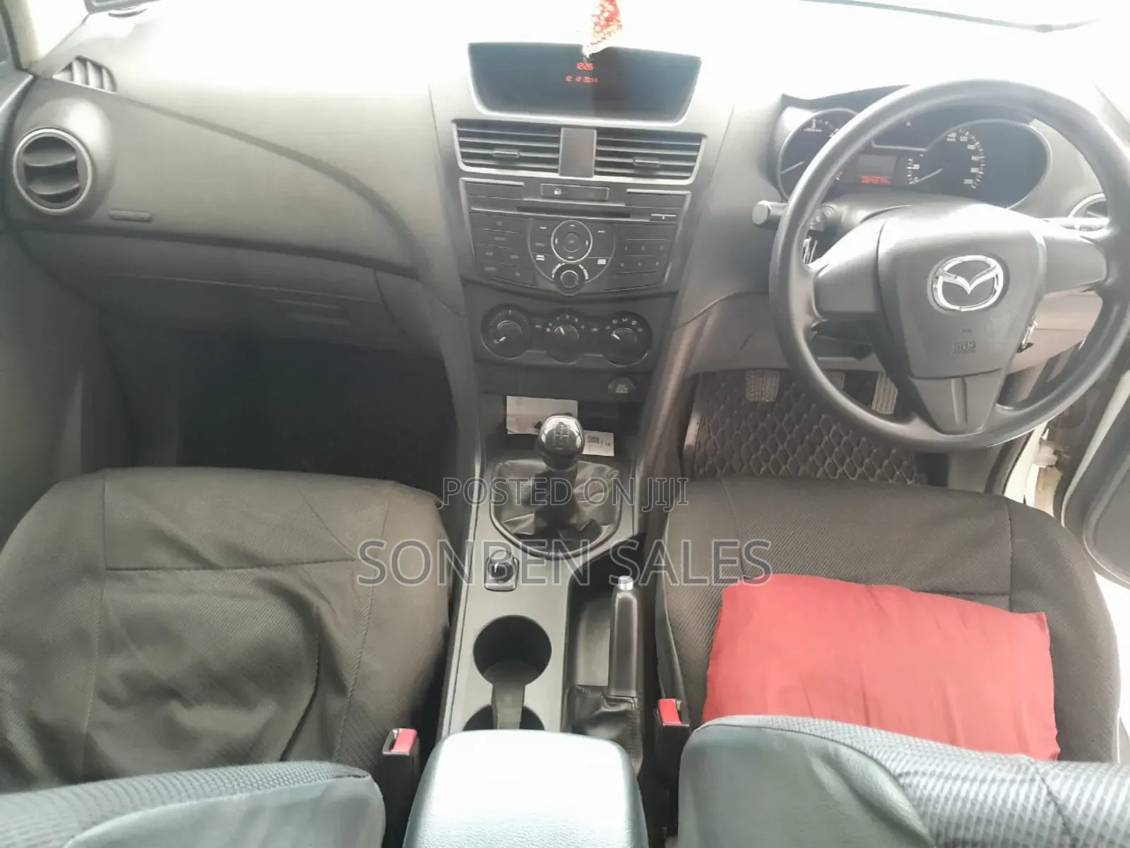 Mazda BT-50 2019 Silver
