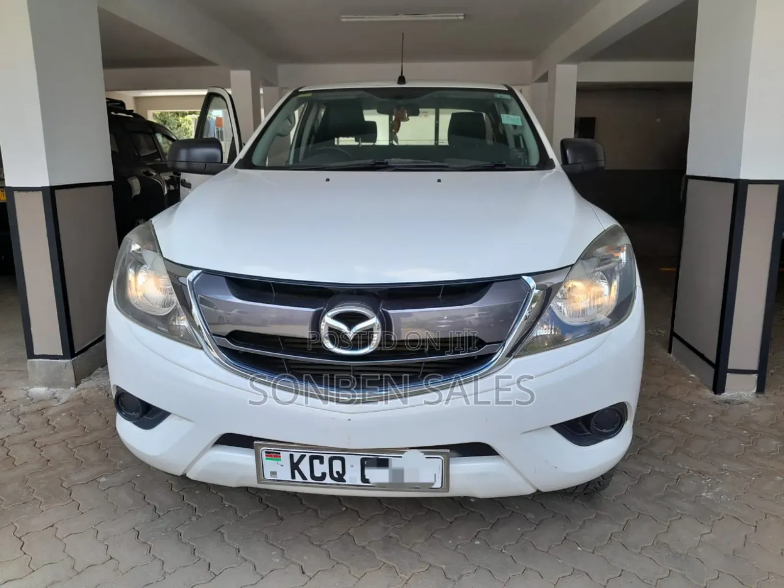 Mazda BT-50 2019 Silver