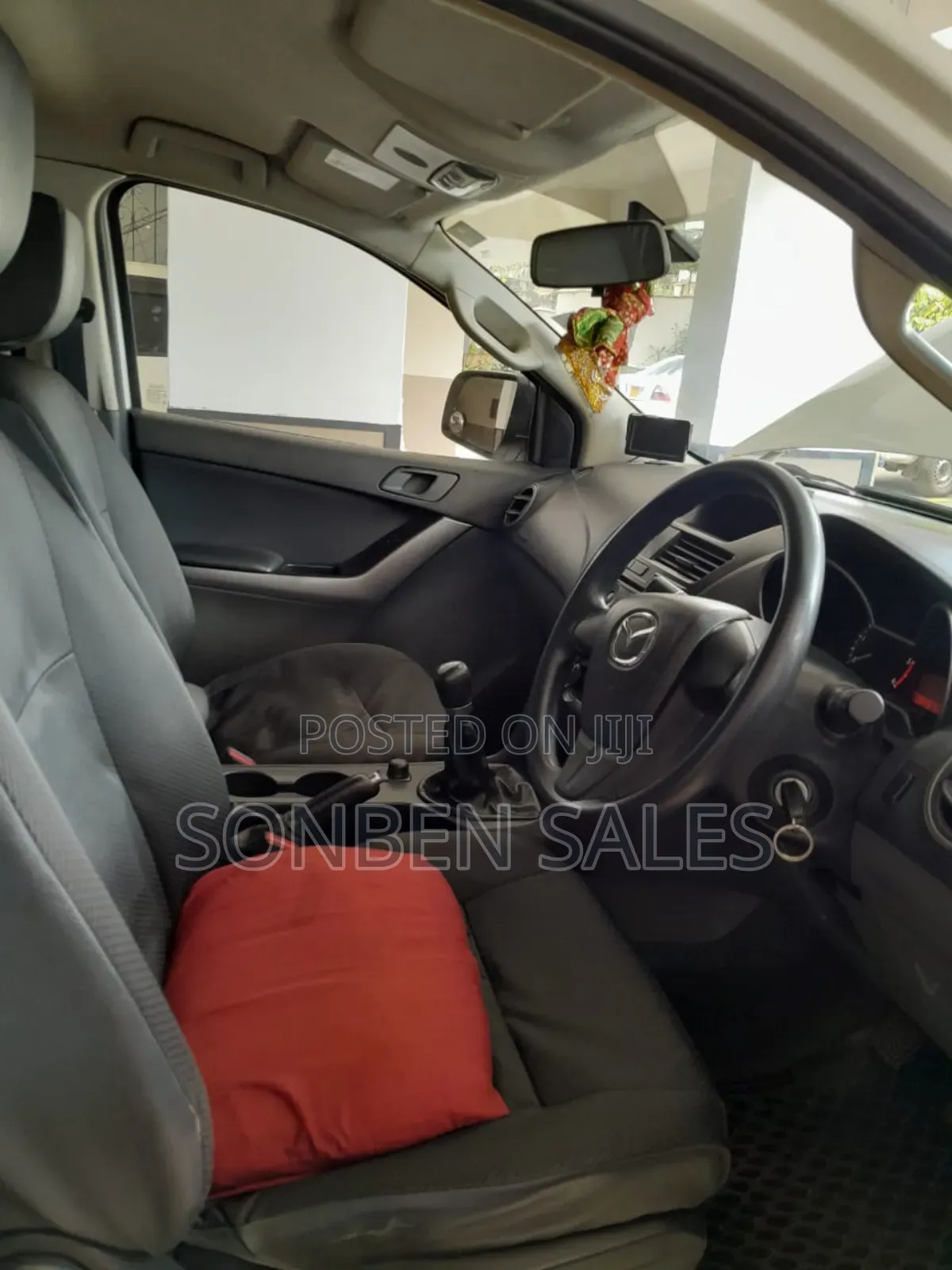 Mazda BT-50 2019 Silver