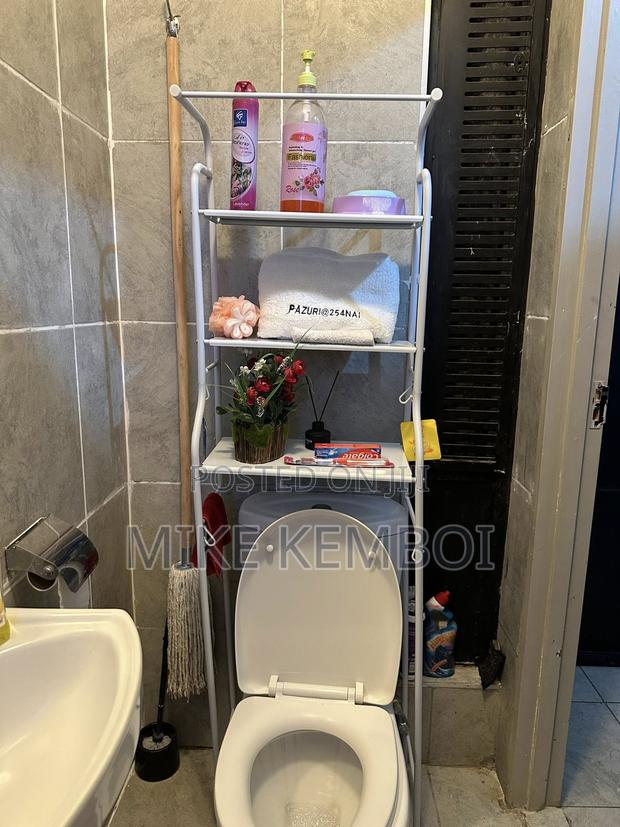 Explorer Studios and 1 Bedrooms BNBS - thumbnail 4