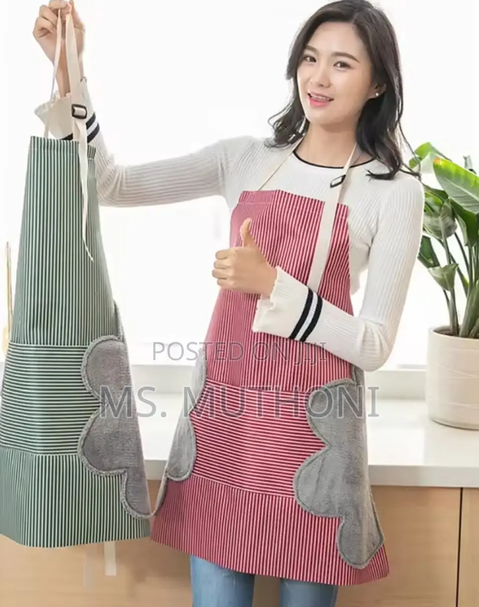 Kitchen Apron With Hand Wipe Pockets*
