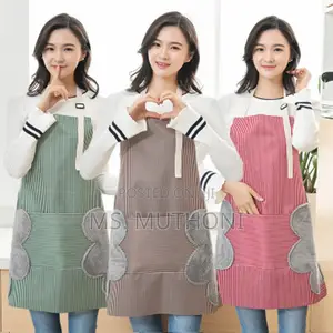 Kitchen Apron With Hand Wipe Pockets*