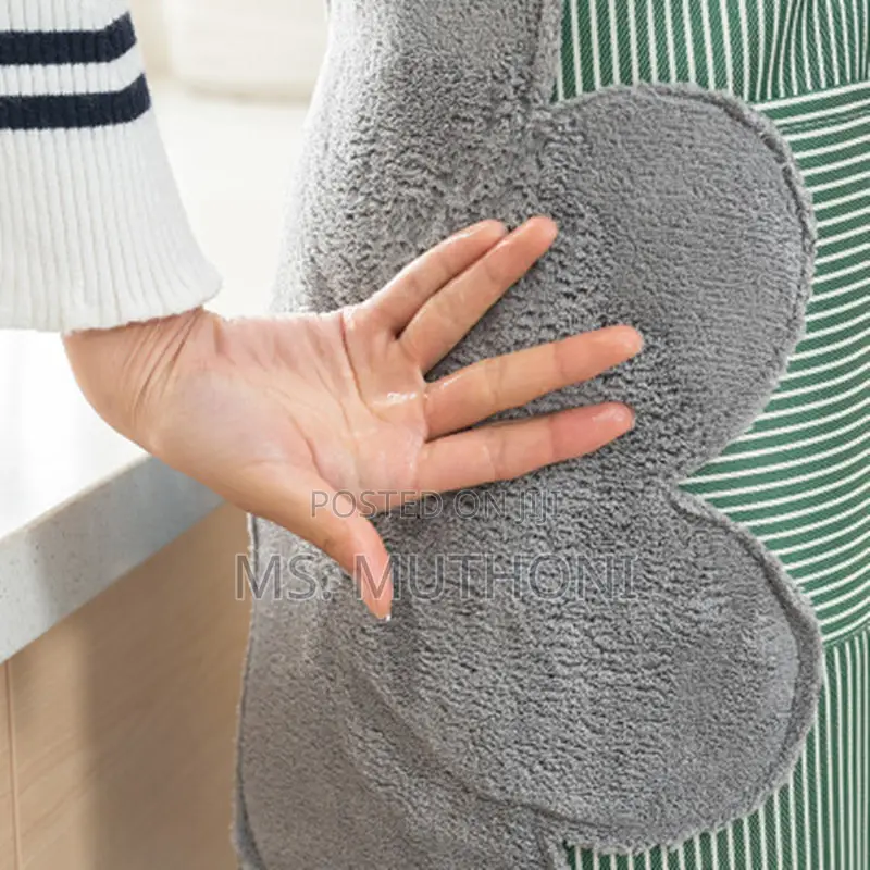 Kitchen Apron With Hand Wipe Pockets*