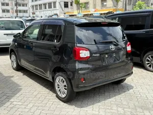 Toyota Passo 1.0 FWD 2019 Black