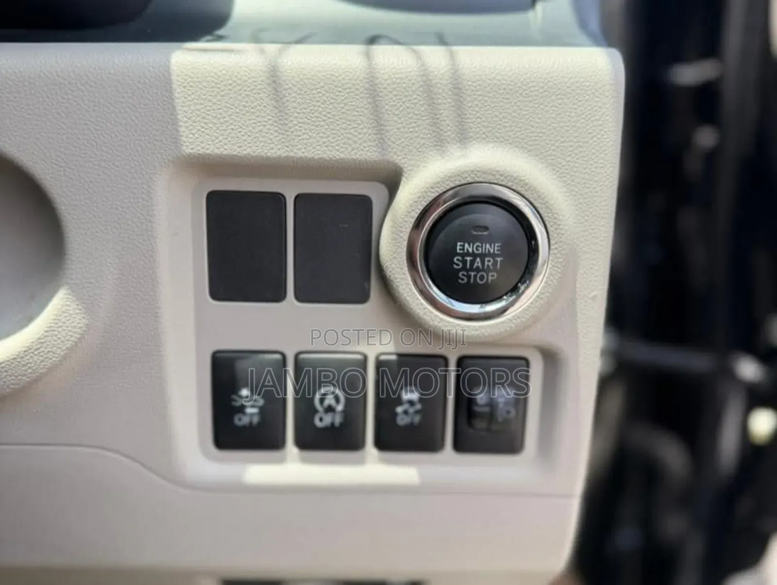 Toyota Passo 1.0 FWD 2019 Black