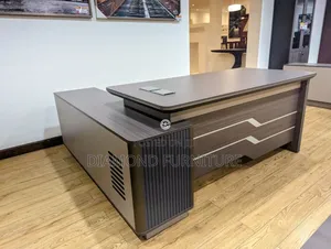 1800mm Executive Office Desk – Modern Design