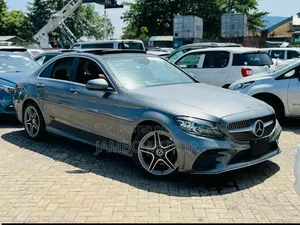 Mercedes-Benz C200 2019 Gray