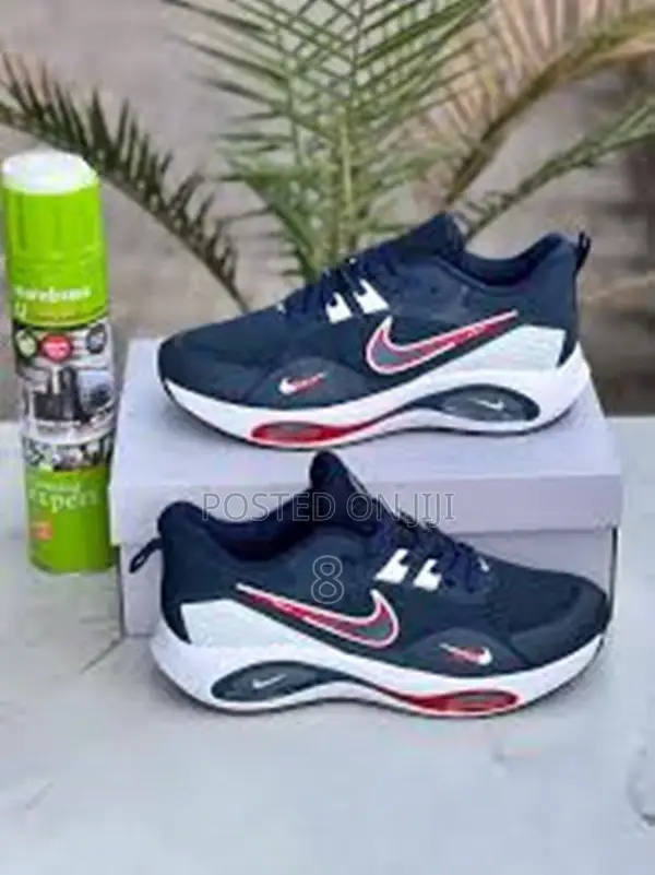 Nike Air Zoom Running Shoes – Lightweight, Cushioned Breathable