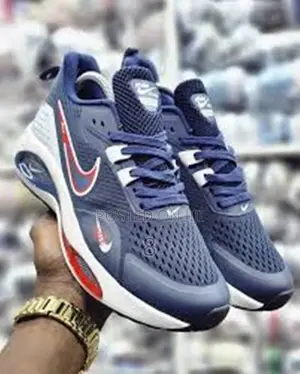 Nike Air Zoom Running Shoes – Lightweight, Cushioned Breathable