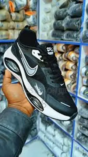 Nike Air Zoom Shoes – Lightweight Running Training Sneakers