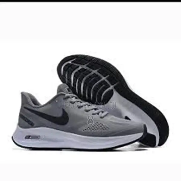 Nike Air Zoom Sneakers – Breathable, Cushioned Durable