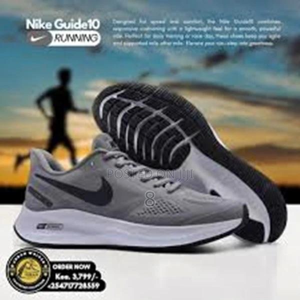 Nike Air Zoom Performance Shoes – Responsive Cushioning