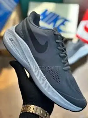 Nike Air Zoom Performance Shoes – Responsive Cushioning