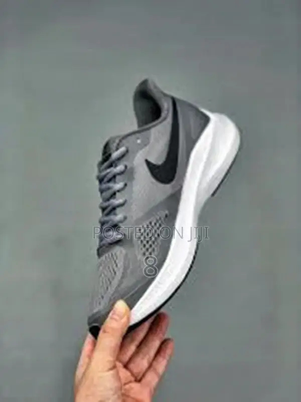 Nike Air Zoom Casual Running Shoes – Stylish Comfortable