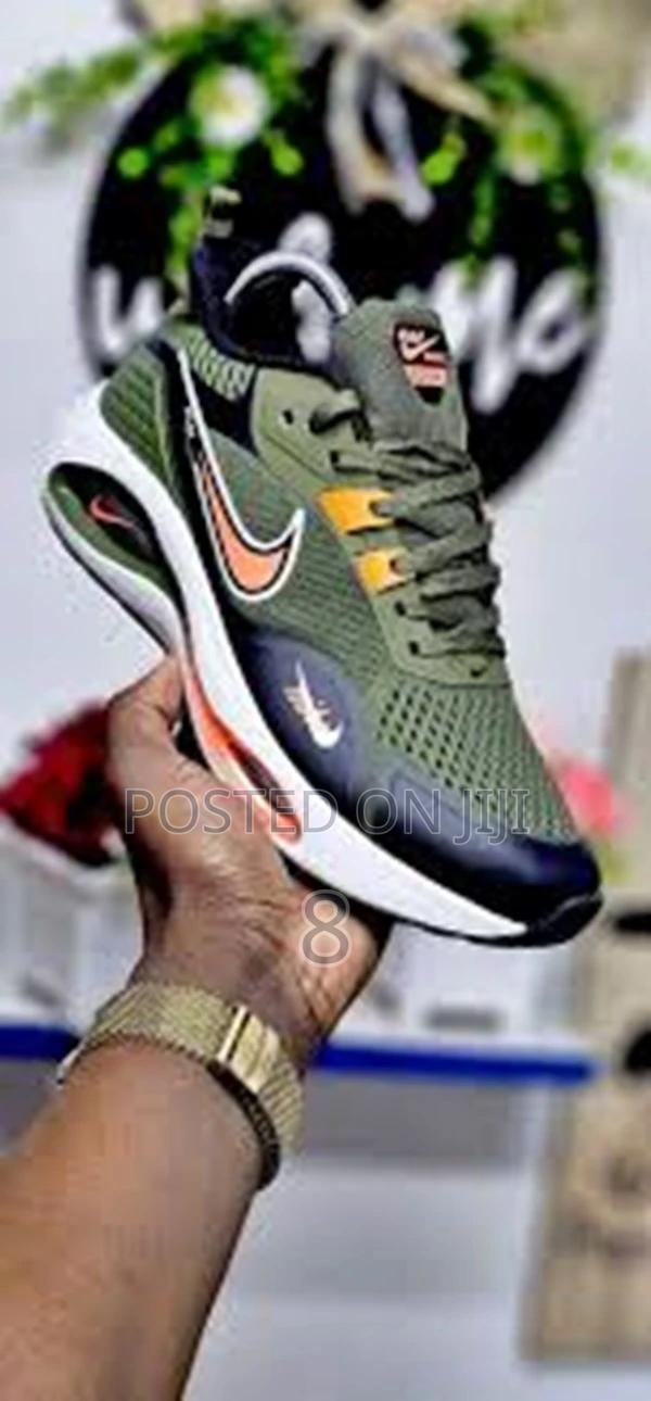 Nike Air Zoom Shoes – Modern Design With Zoom Cushioning - thumbnail 2
