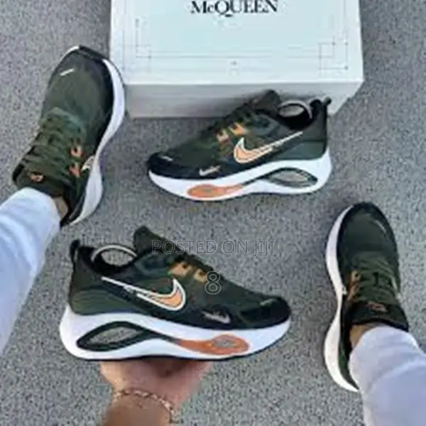 Nike Air Zoom Athletic Sneakers – Durable Grip Comfort