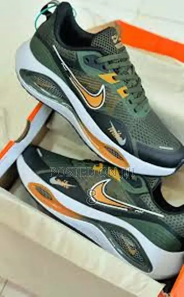 Nike Air Zoom Casual Sports Shoes – Modern Stylish