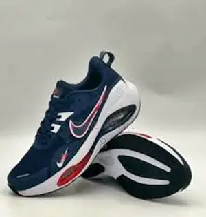 Nike Air Zoom Running Shoes – Breathable Cushioned Design