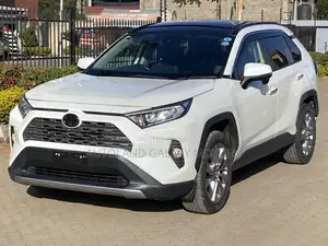 Toyota RAV4 2020 White