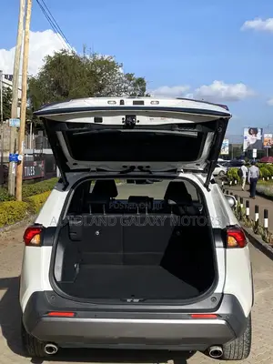 Toyota RAV4 2020 White
