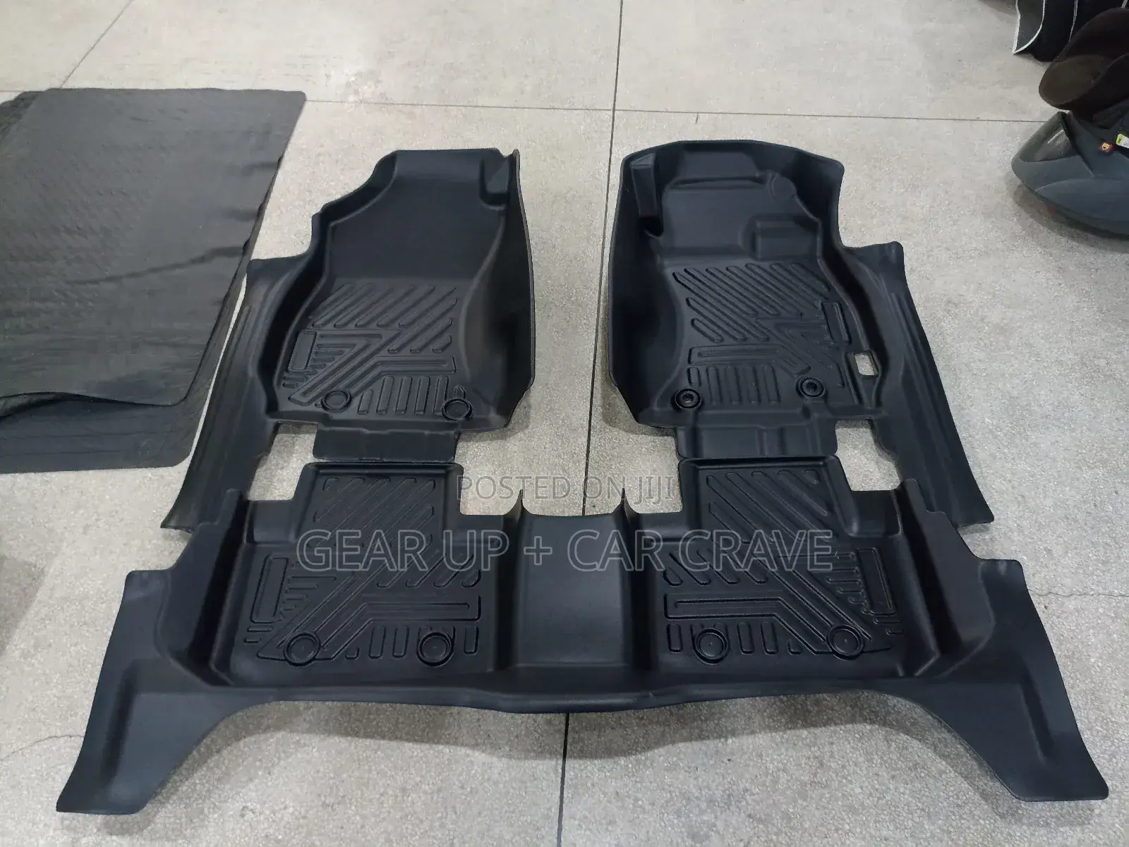 Outback 5d Floor Mats