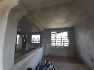 4bdrm Maisonette in Kimbo for sale