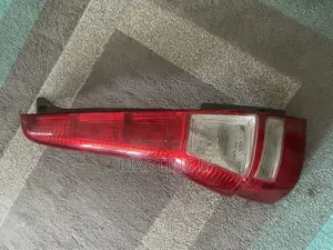 Honda CRV Re4 Rear Left Tail Light