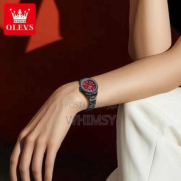 Black Olevs Women's Luxury Quartz Watch W/ a Red Dial Studdes Bezel - thumbnail 7